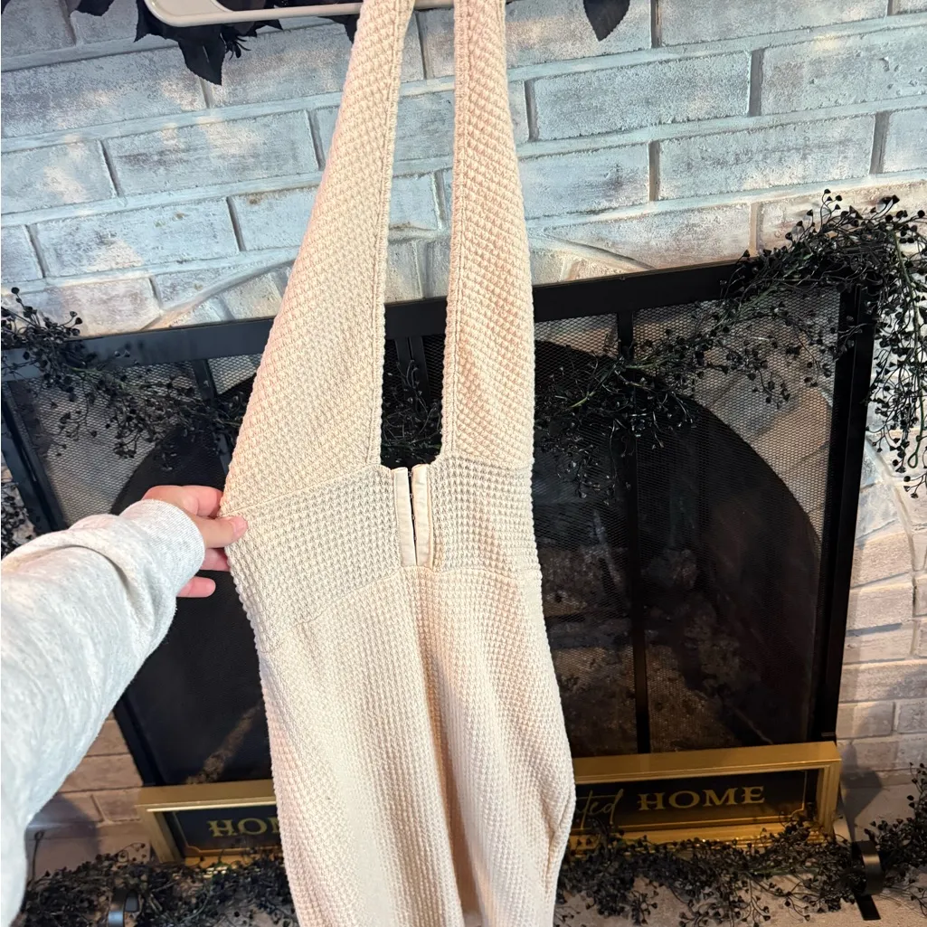 SHEIN Cream Textured Halter Mini Dress - Image 3