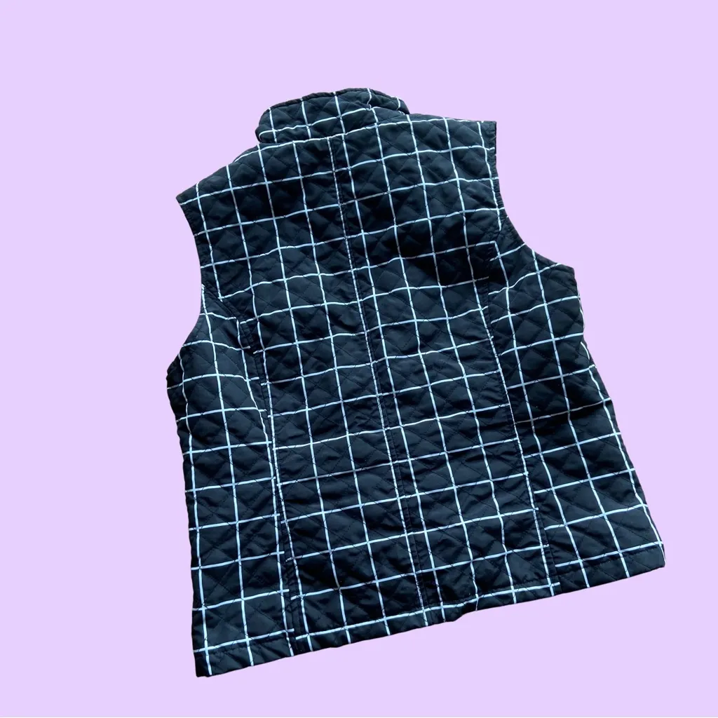 Nine West black and white checkered puffer vest 🔥 - Image 2