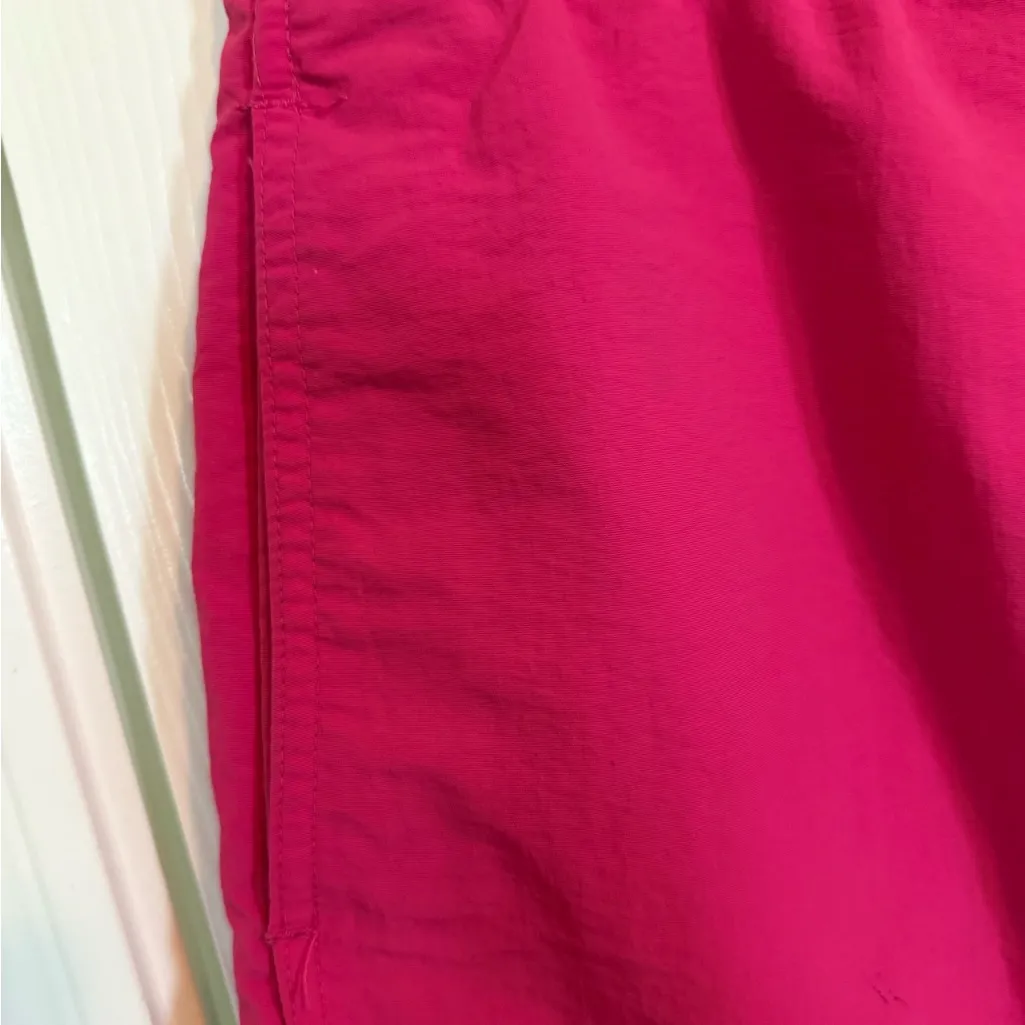 Aeropostale Women's Bright Pink Athletic Shorts - Image 5