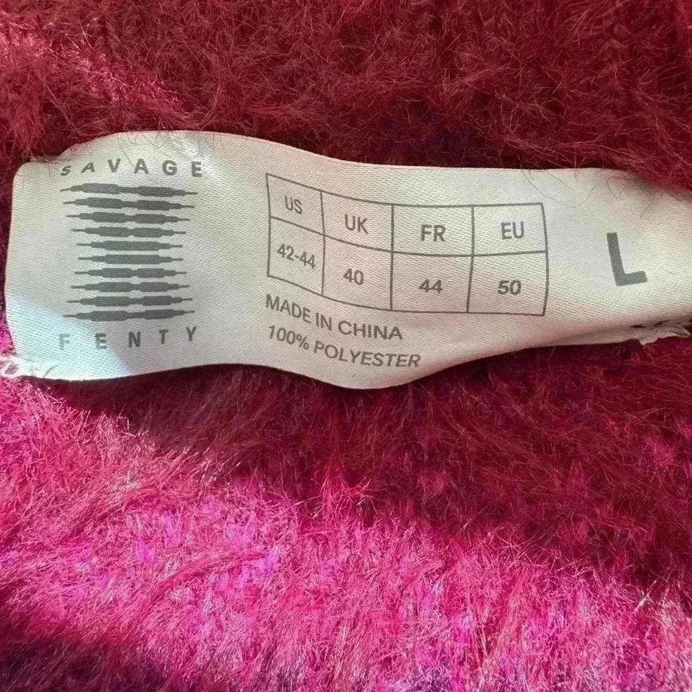 Savage crewneck fuzzy texture long sleeve sweater l. Size L - Image 14