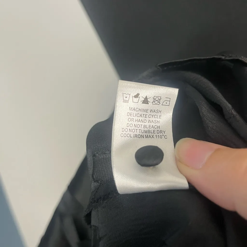 CROSBY BY MOLLIE BURCH Marian Top In Black velvet size XS ruffle hearts - Image 7