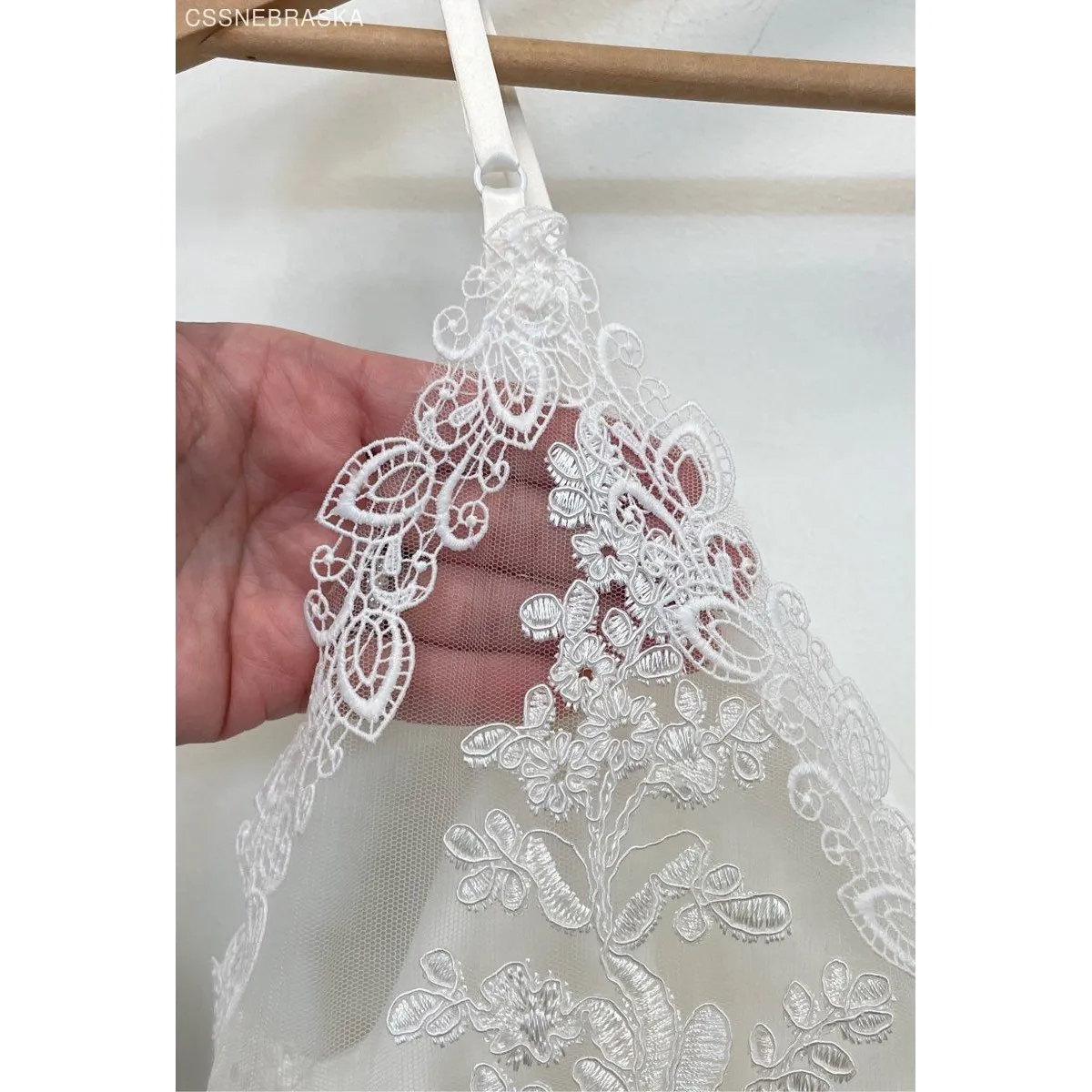 NWT: Lulu's White "Stunning Sight" Satin Midi Dress Lace‎ Back - Image 5