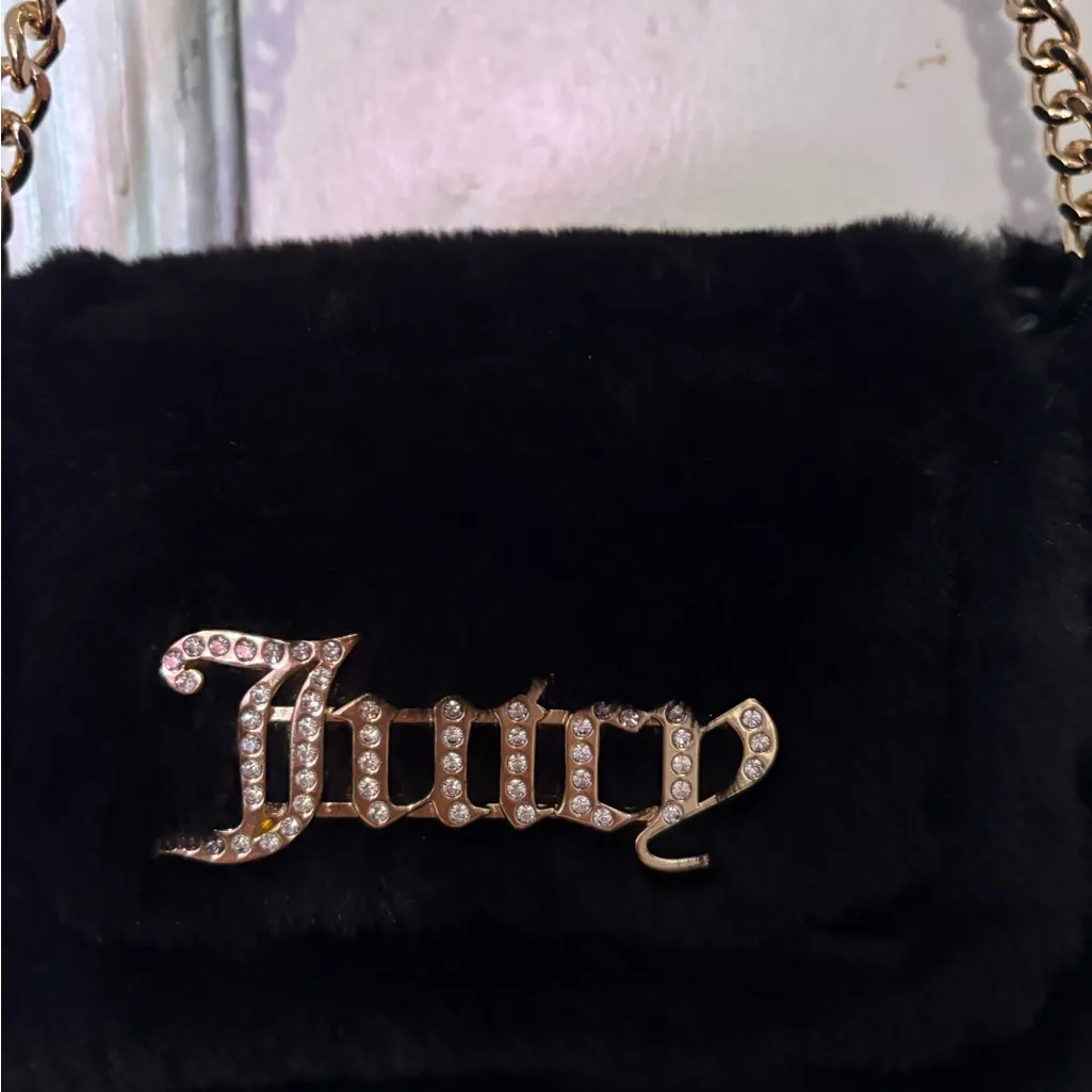 Juicy Couture Black Faux Fur Bag - Image 4