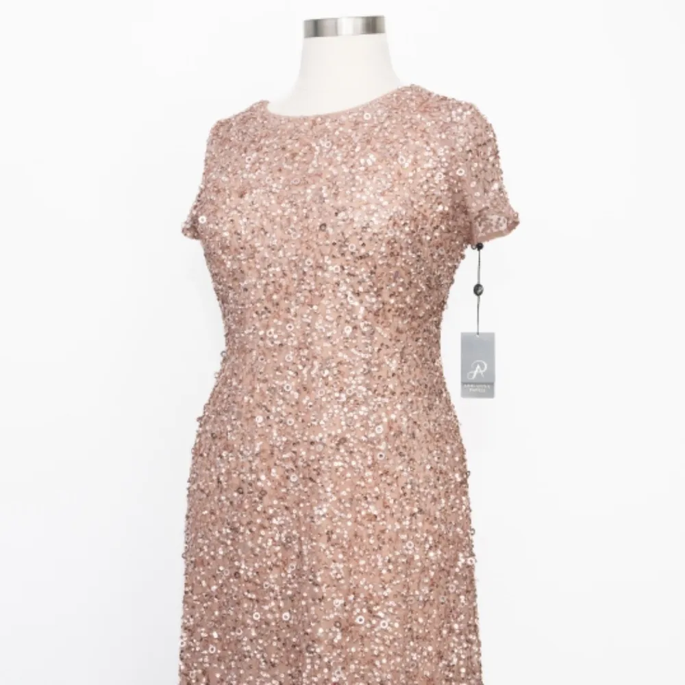 Adrianna Papell. Scoop Back Sequin Gown. - Image 10