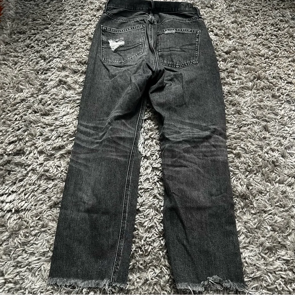 American Eagle high rise 90s boyfriend distressed black jeans size 4s - Image 9
