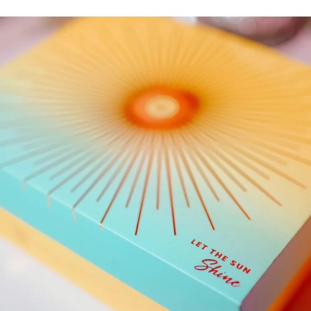 Keepsake GLOSSYBOX LET THE SUN SHINE STORAGE  BOX - Image 5