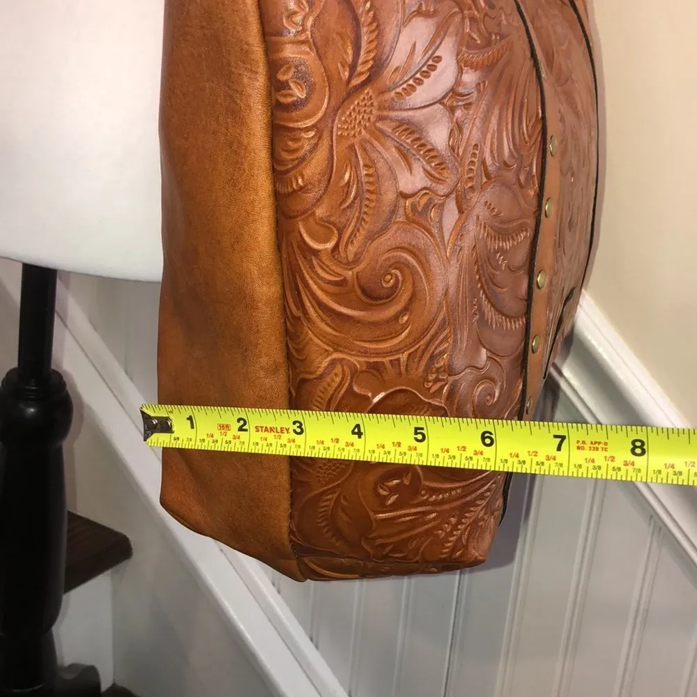 Burnished Tooled Benvenuto Gold Leather Tote Shoulder Bag NWOT - Image 10