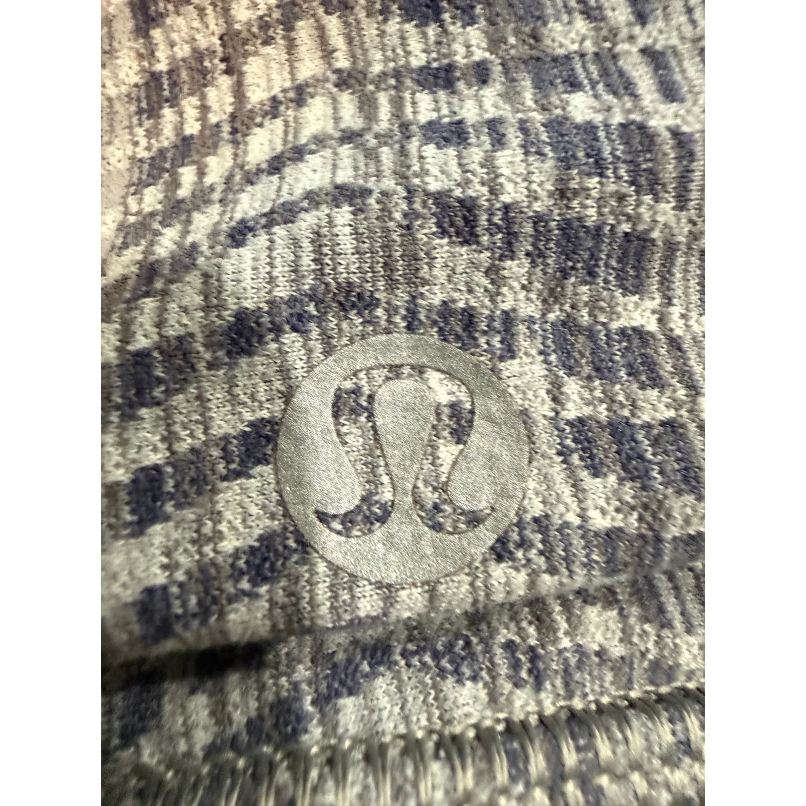 Lululemon Gray White Herringbone Strappy Back Sports Bra Size 10 - Image 4