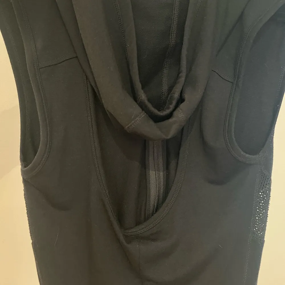 KYODAN Athletic Black Hoodie Vest with Open Back - Image 4