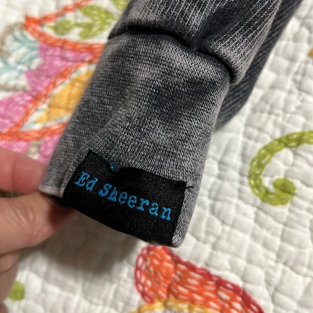 Ed Sheeran Divide Tour small acid wash grey pullover hoodie concert distressed Gray - Image 11