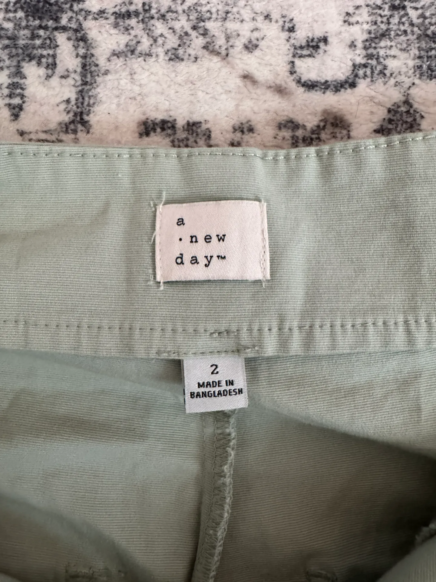 Green Cargo Pants - Image 3