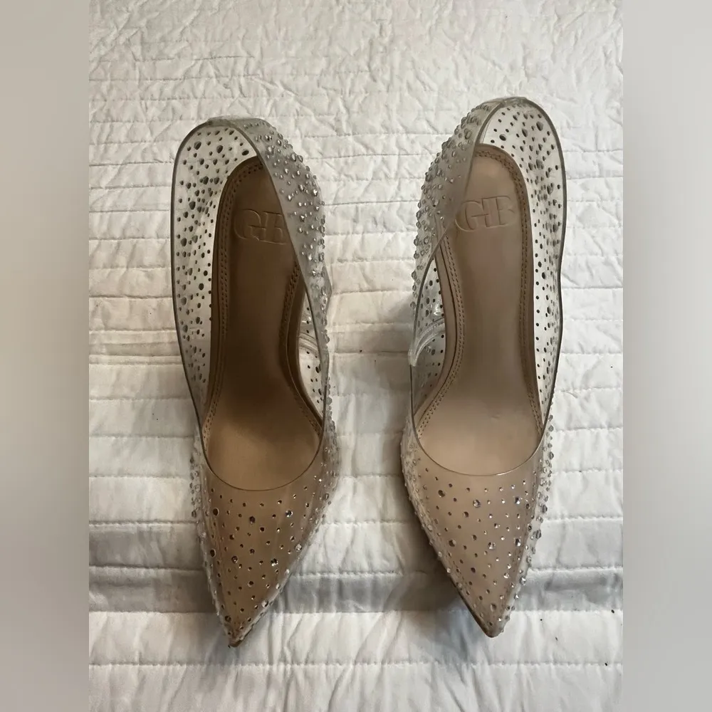 Gianni Bini Clear Vinyl Pump Lucite Block Heel Crystal Embellished nwob - Image 3