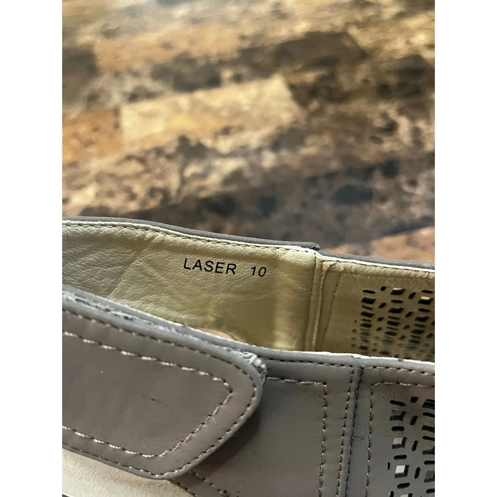 Corkys Laser Beige Hills Size 10 - Image 9