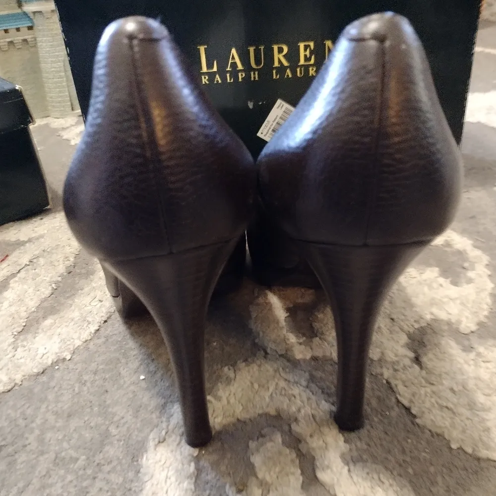 Lauren Ralph Lauren Brown Pebble Grain Dava Size 9 - Image 5