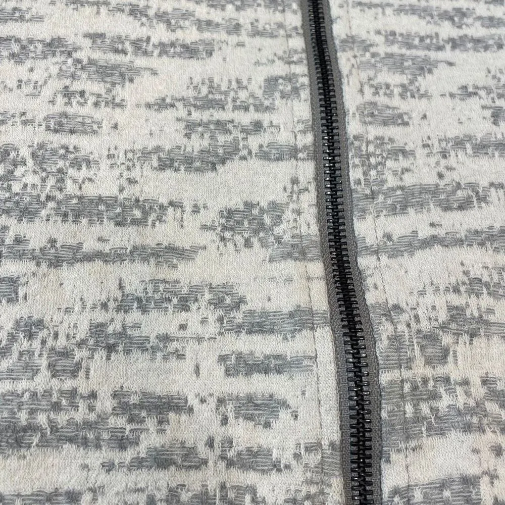 Zyia zippered jacket medium - Image 3