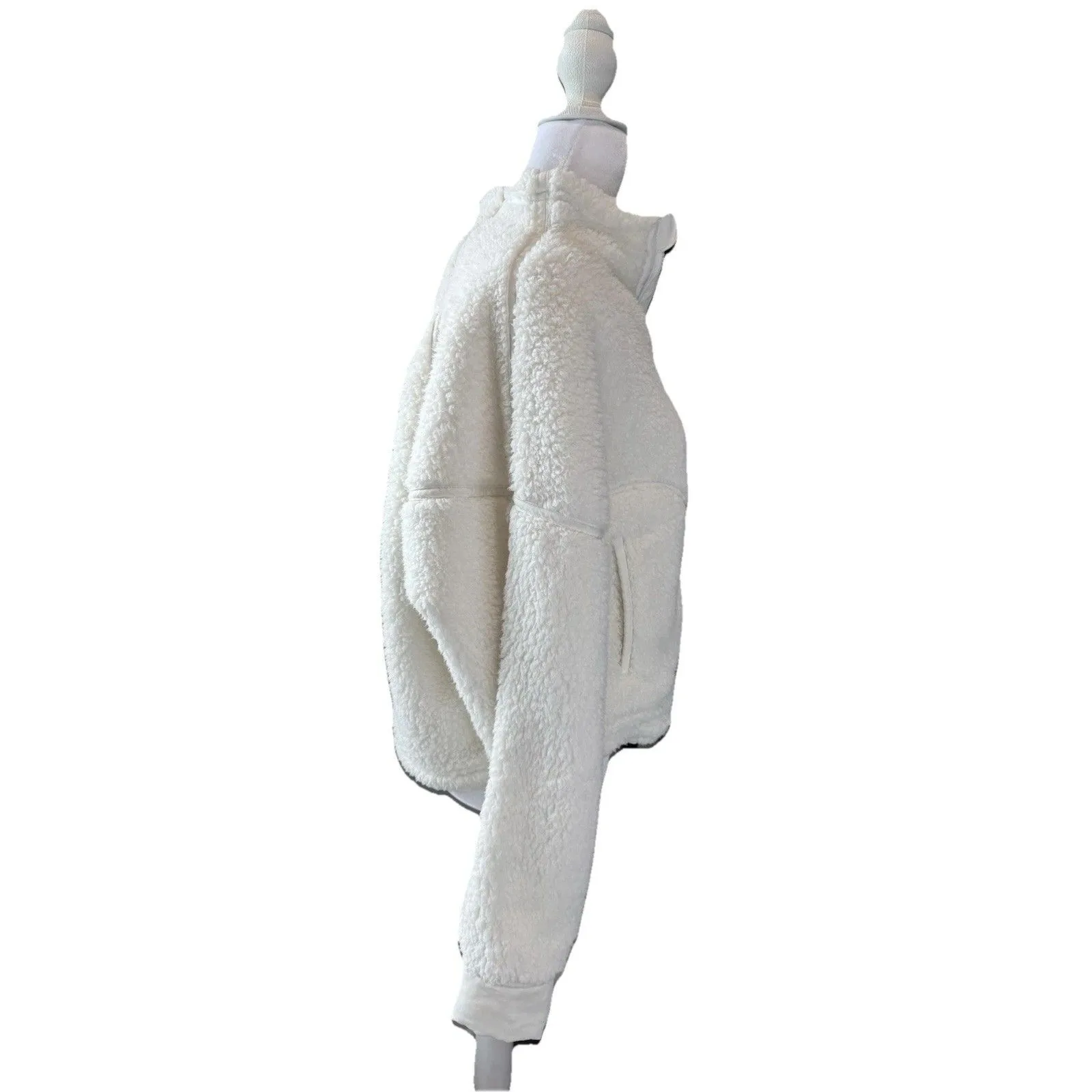 New Juniors' SO® Sherpa High Pile Oversize Quarter-Zip Pullover White Size S - Image 5