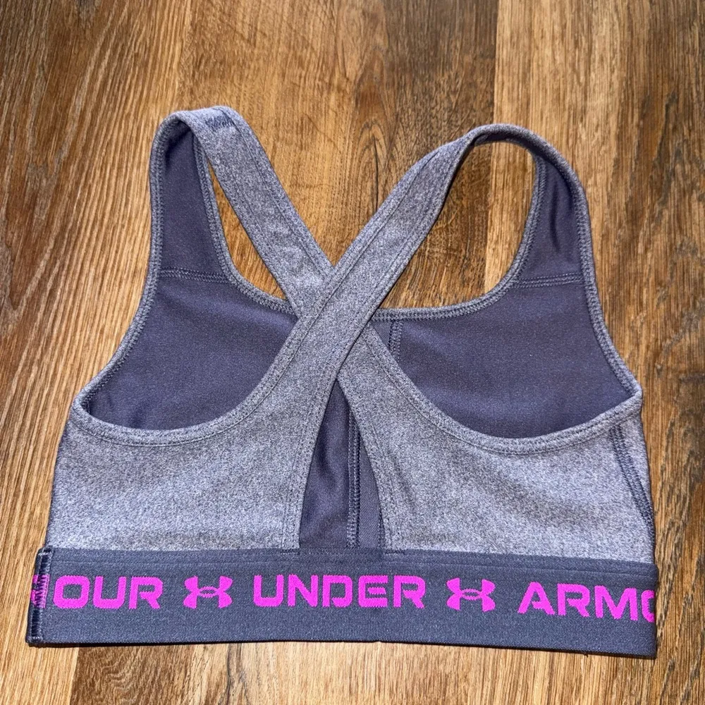 Under Armour Heathered Gray Sports Bra with Pink Accents - Image 2