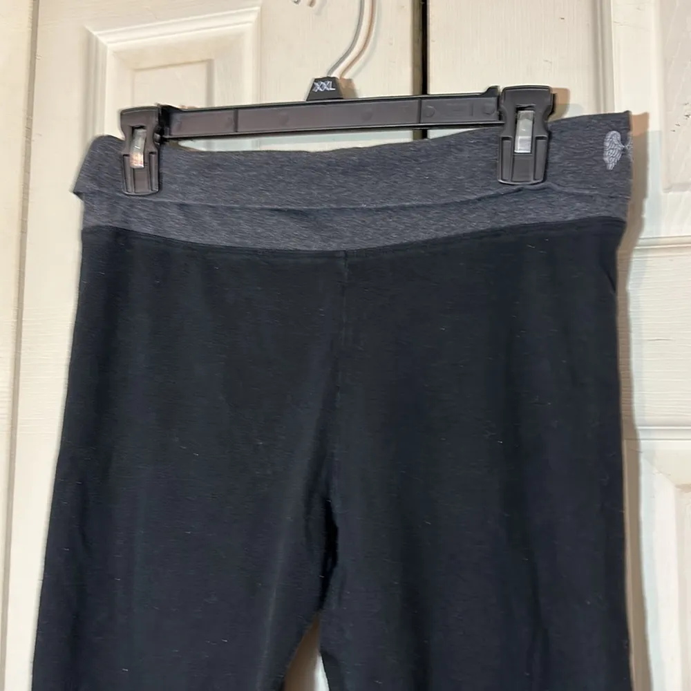 Victoria's Secret Black Fold Over Waistband Leggings Angel Wings Logo Medium - Image 4