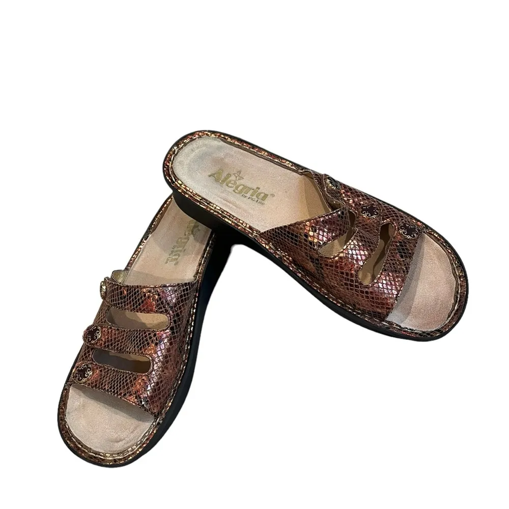 Alegria Fiona Triple Strap Slide Sandals in Copper, Sz 37 - Image 2