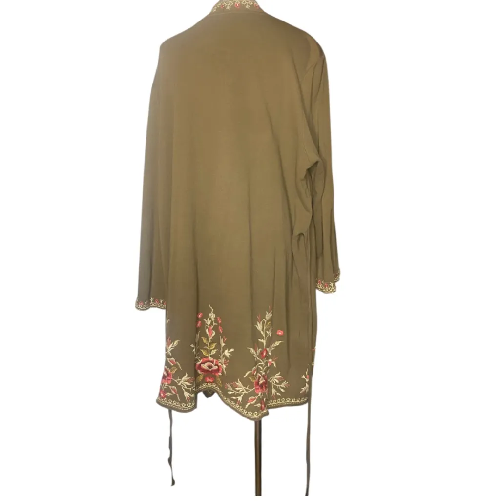 Los Angeles Johnny Was - Luxurious
Olive Floral Embroidered
Cardigan/Wrap. 
XXL - Image 6