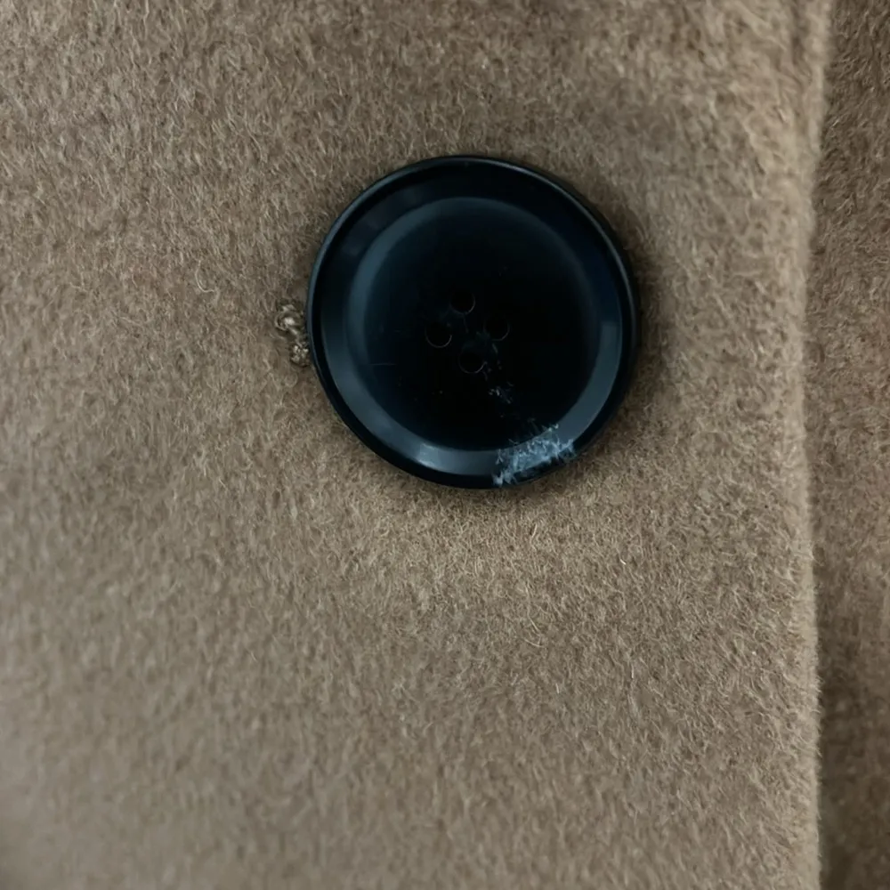 Camel Masculine Wool Single Breasted Coat sz Large - Image 16