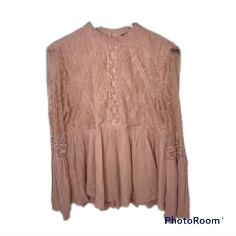 American Eagle Blush Pink Lace Peplum Bell Sleeve Long Sleeve Top Blouse - Image 11