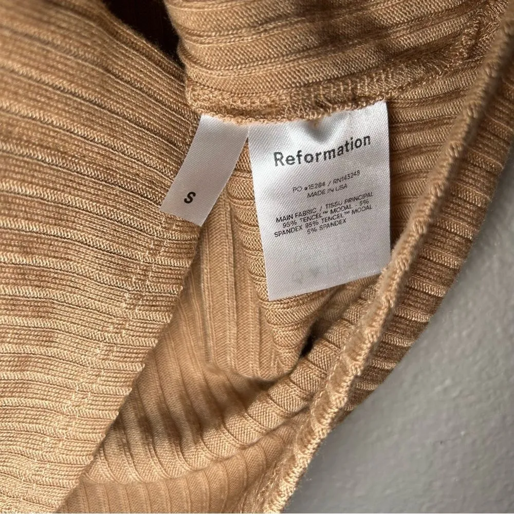 Reformation  Luce neutral ribbed button front bell sleeve top women’s size small - Image 9