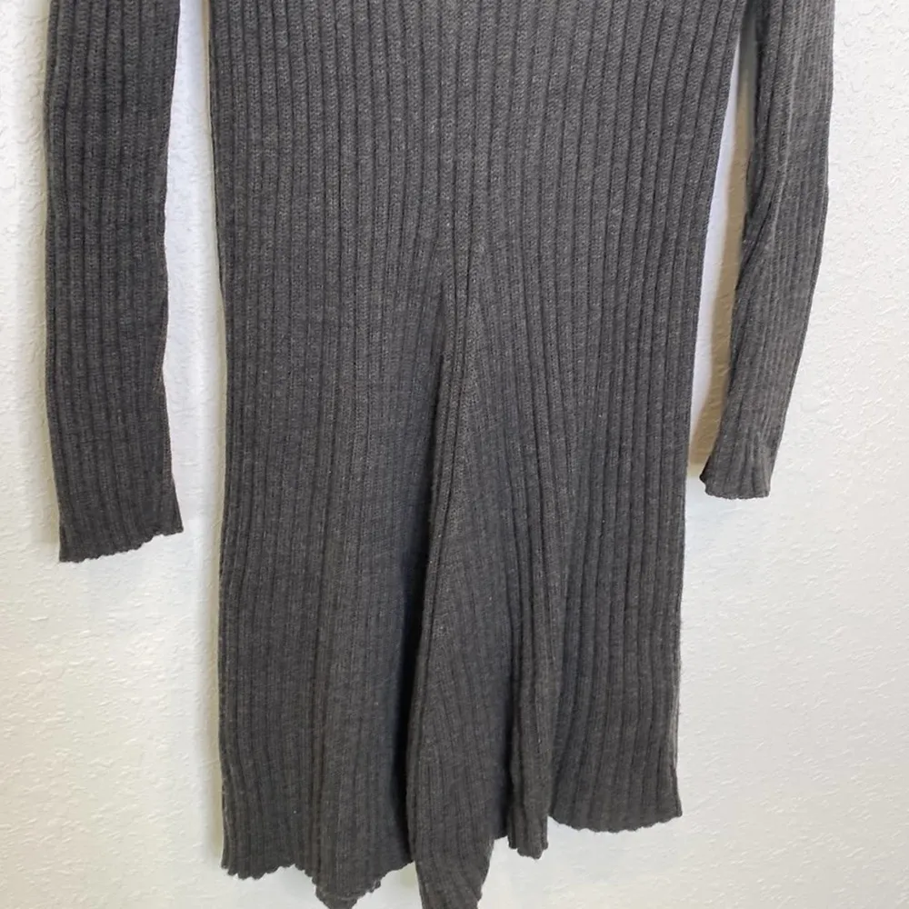 United Colors of Benetton Gray Knit Long Sleeve Midi Dress w/ Faux Fur Sz M Wool - Image 2