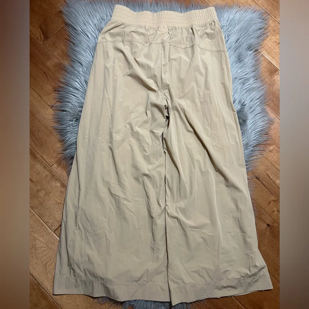 ZYIA ACTIVE Khaki Work Flow Wide Leg Crop Lightweight Pants Tan Size Medium - Image 8