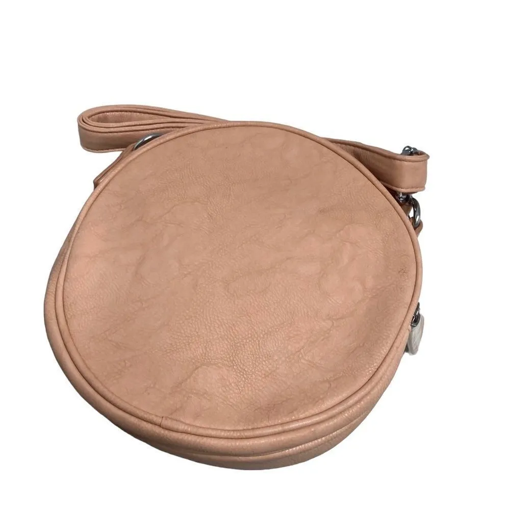 BETTY BOOP Women’s Crossbody‎ Pink  
8.5 X3X8.5 New With Tags Studded - Image 2