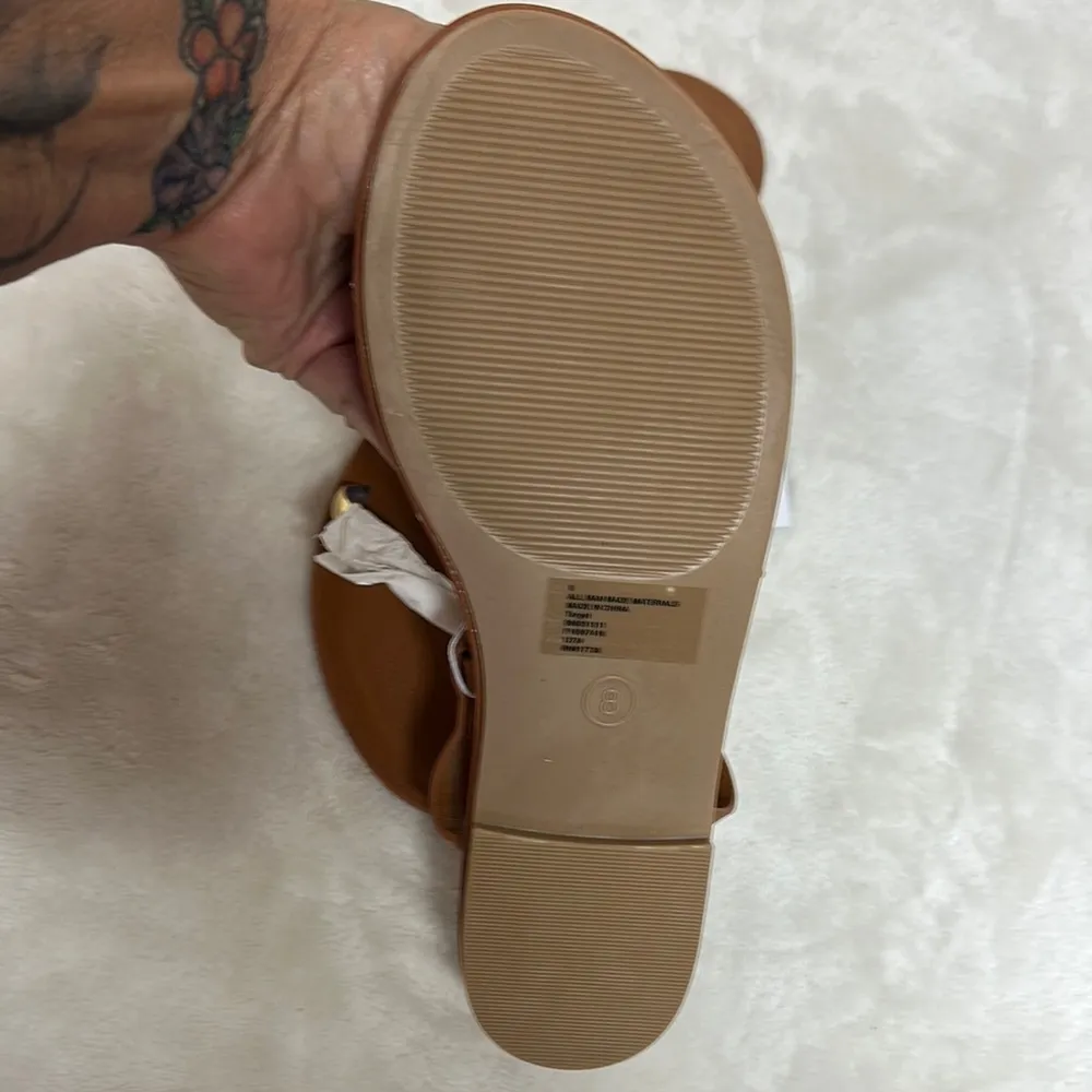 Universal Thread Brown and Gold Sandals Minimalist Design - Image 5