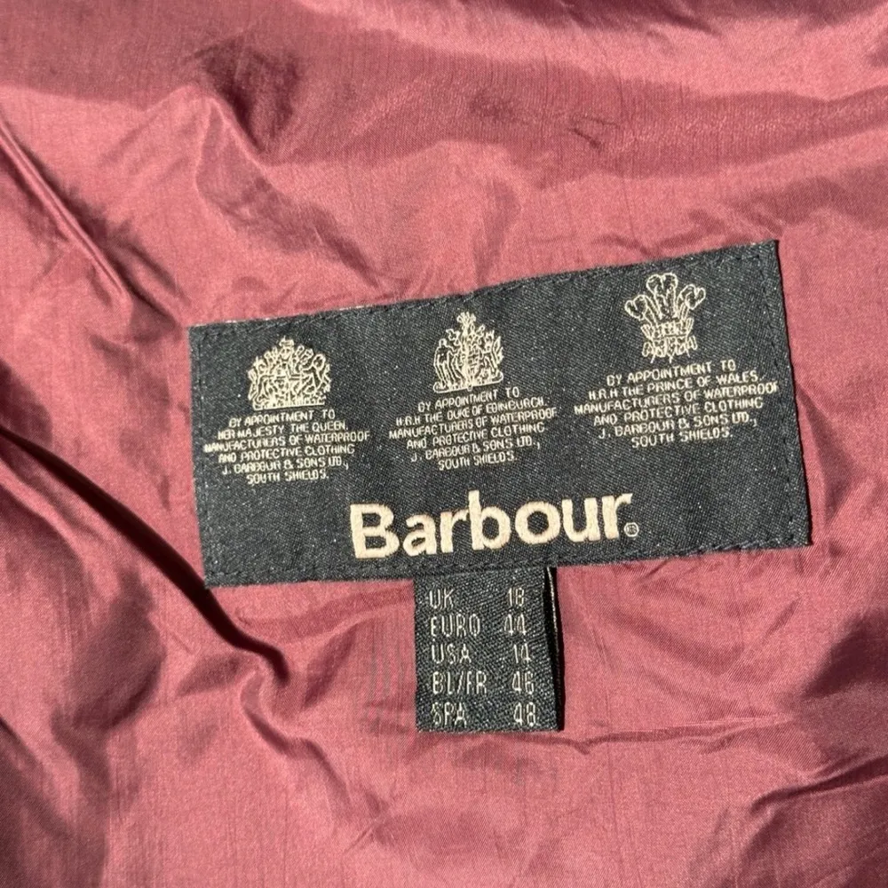 BARBOUR Beadnell Quilted Maroon Jacket 14 - Image 4