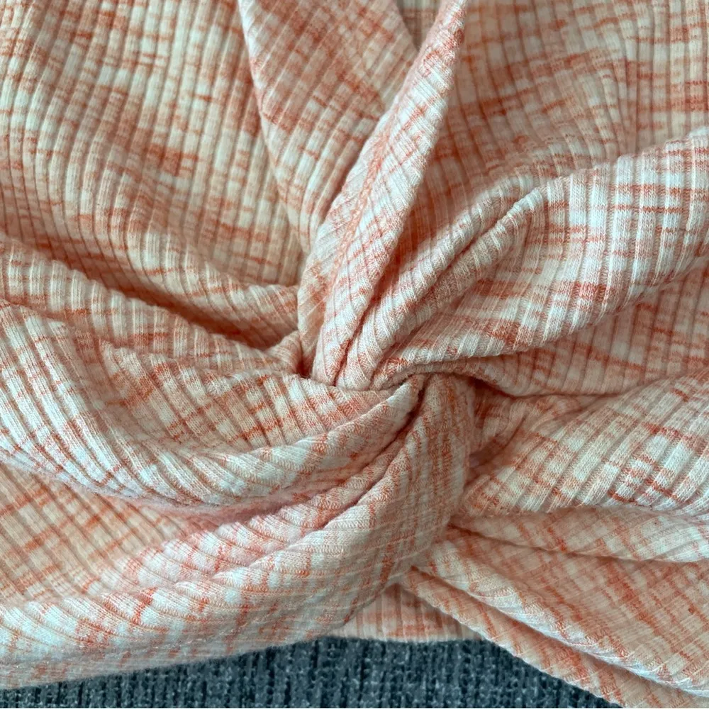 O’Neill Crop Top - Image 8