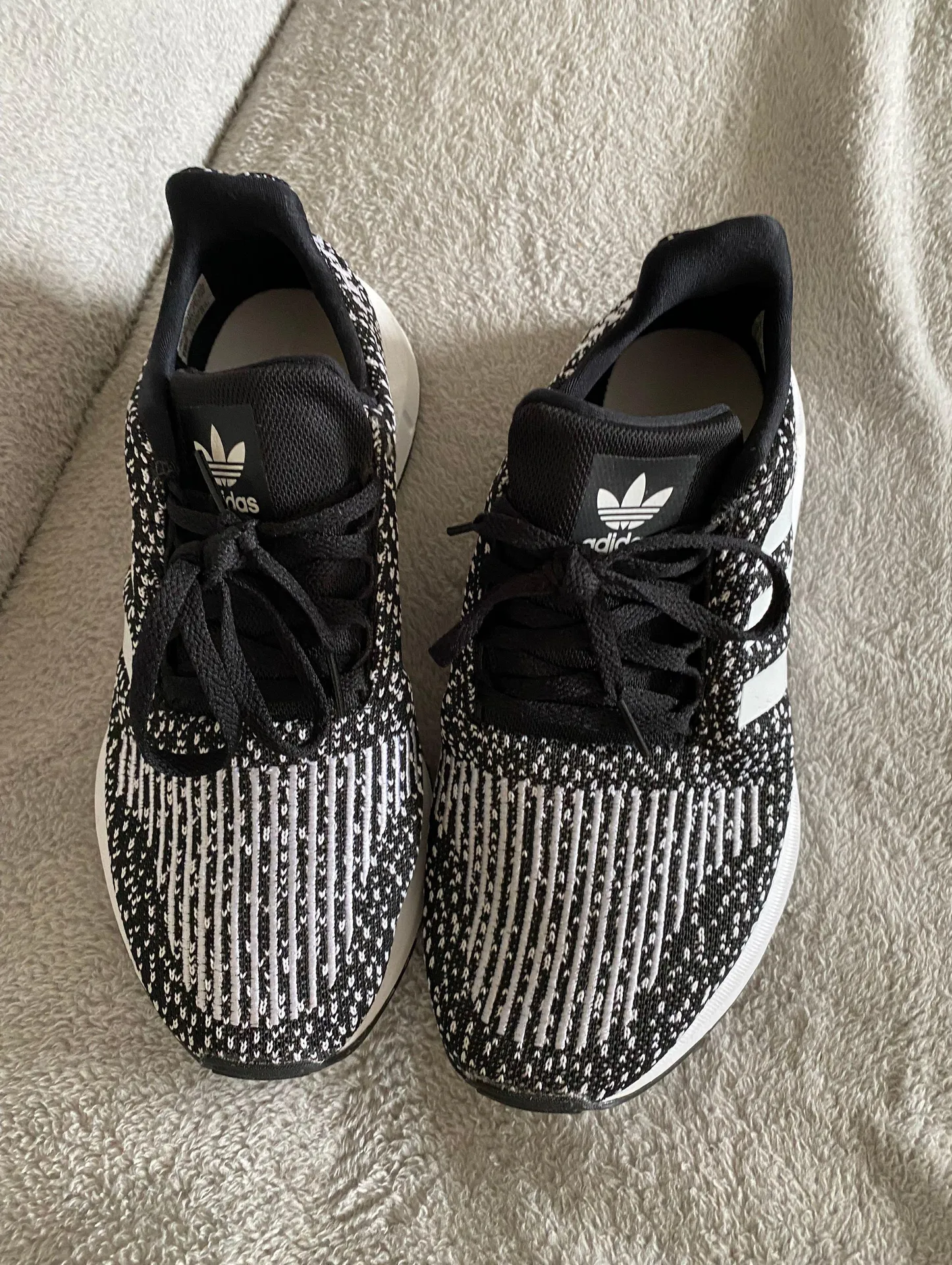 Adidas Swift Run - Image 3