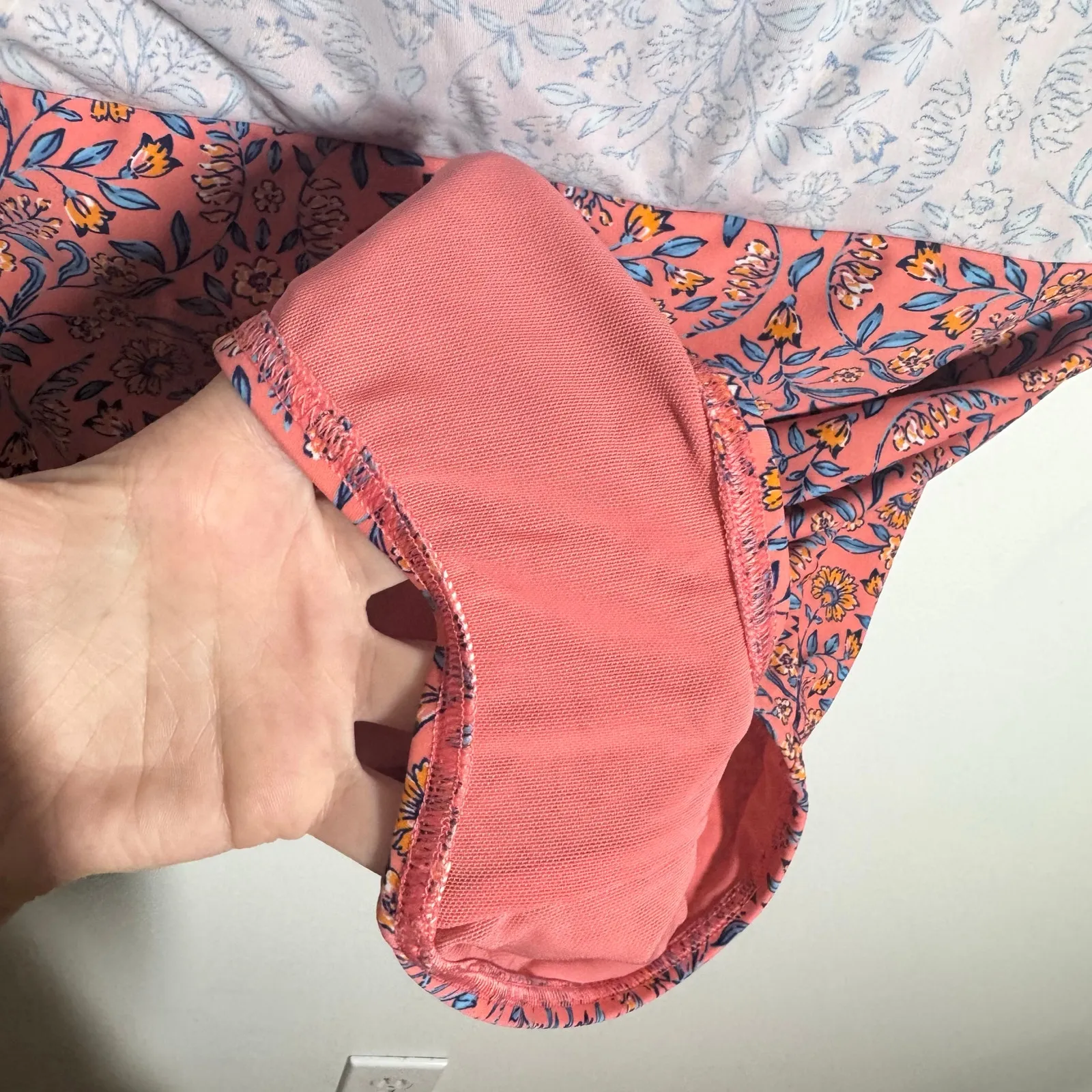 Lands End Women Coral Floral Chlorine Resistant Wrap Swim Dress Size XL Beach - Image 4