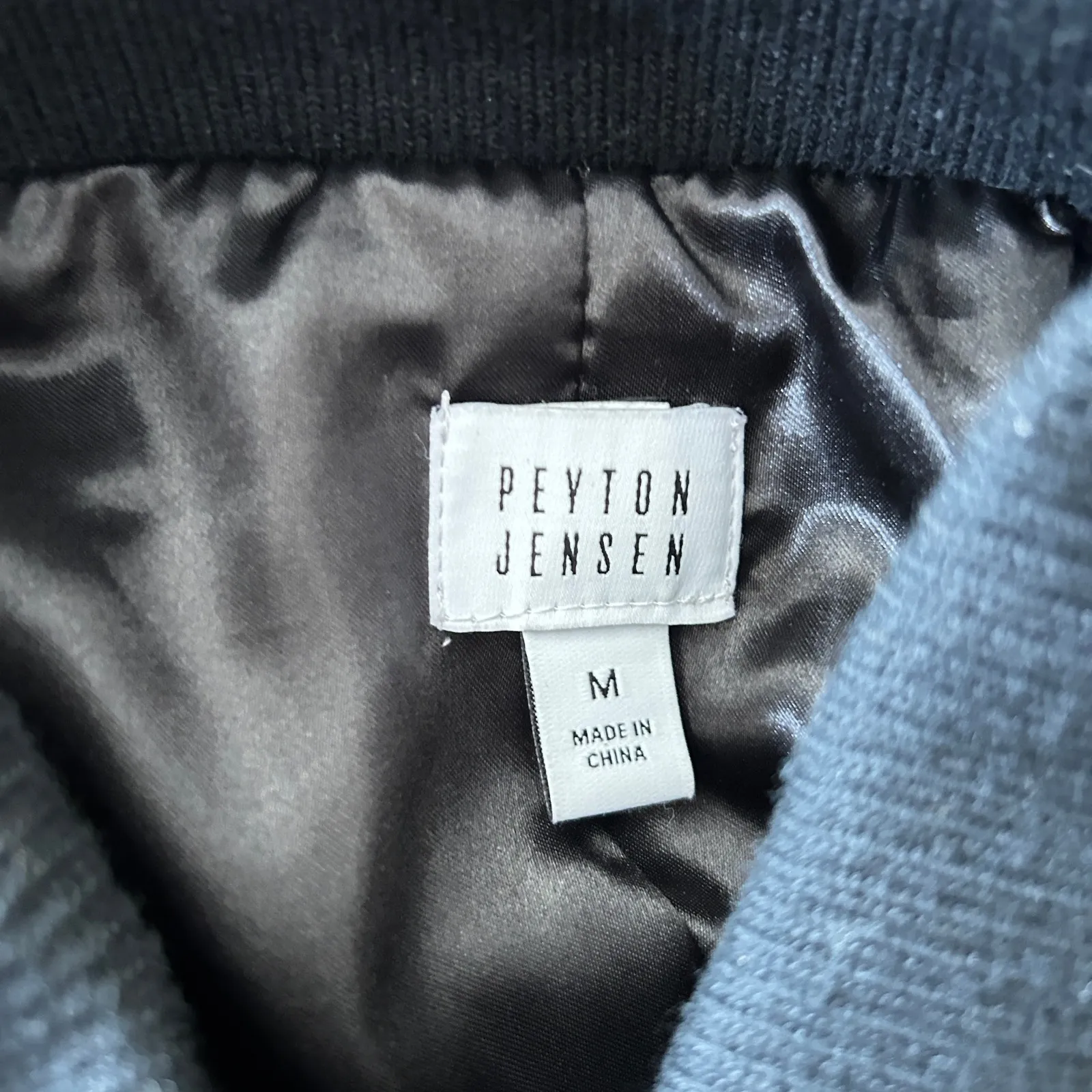 PEYTON JENSEN Green Black Camouflage Faux Fur Fuzzy Sherpa Bomber Jacket - M - Image 8