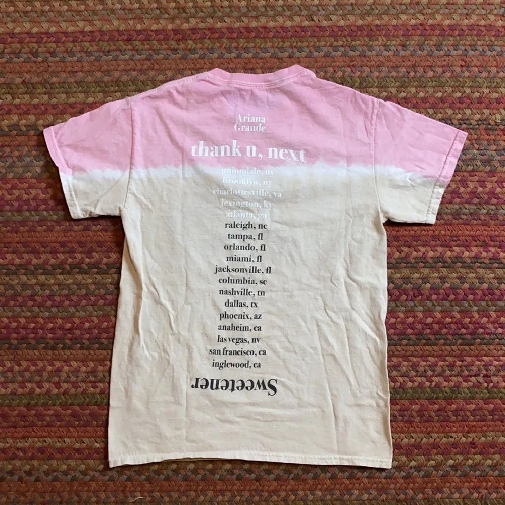 ARIANA GRANDE SWEETENER WORLD TOUR TIE DYE TOUR TEE - Image 5