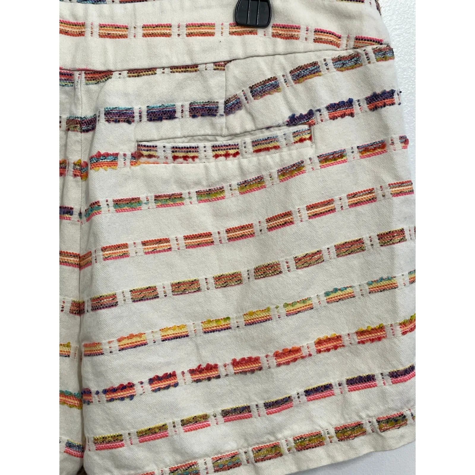 Loft Shorts Size 8 Cream Embroidered  High Rise Preppy Country Club Boho - Image 4