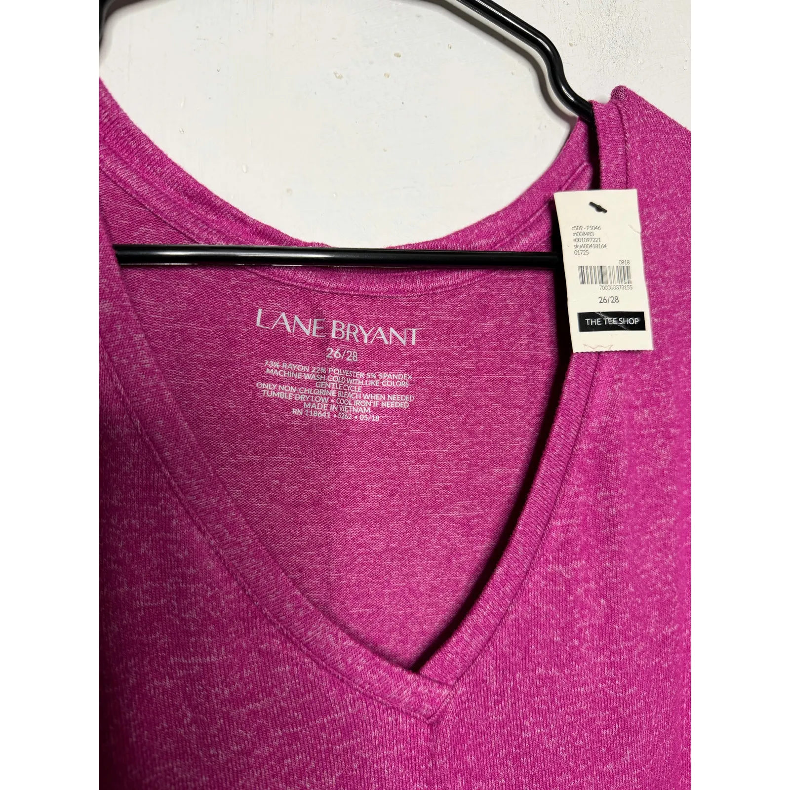 NEW Lane Bryant Stretch Jersey Fuschia V Neck Sleeveless Tank Top Size 26/28 - Image 4