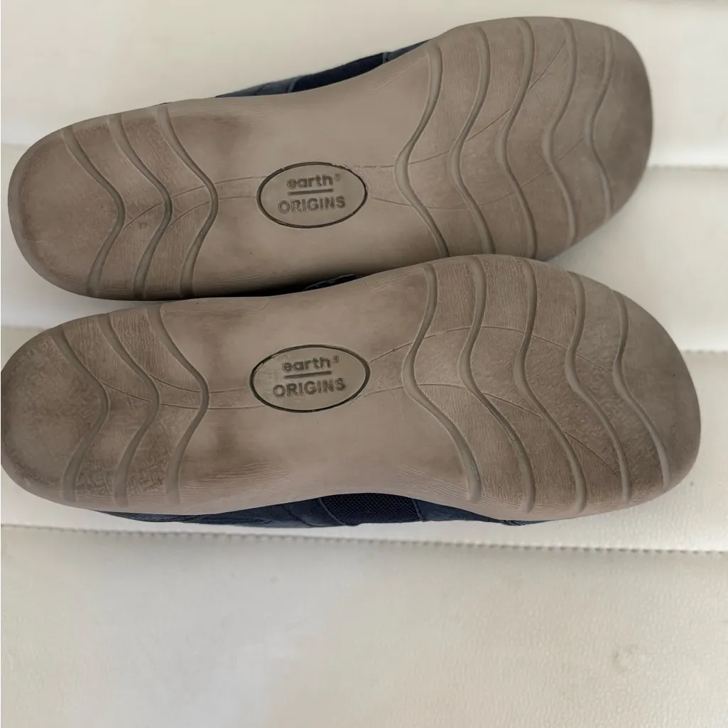 EARTH Origins Tiffany Woman's Mary Jane Suede Comfort Sport Shoe‎ Size 7.  Blue - Image 6