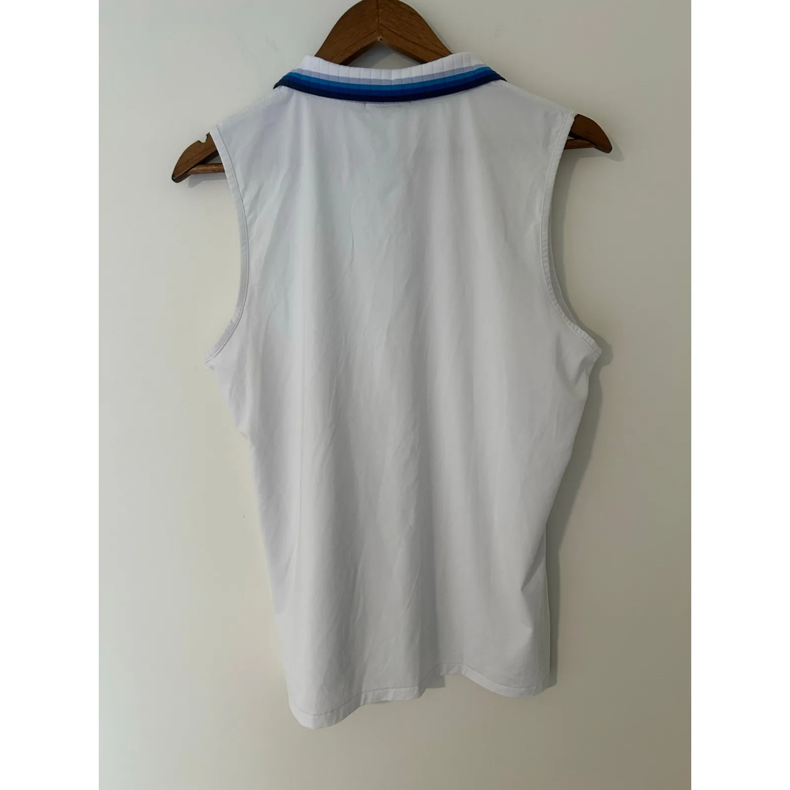 G/FORE Pleated Collar Sleeveless Polo Golf Athletic Shirt White Blue Gradient XL - Image 5
