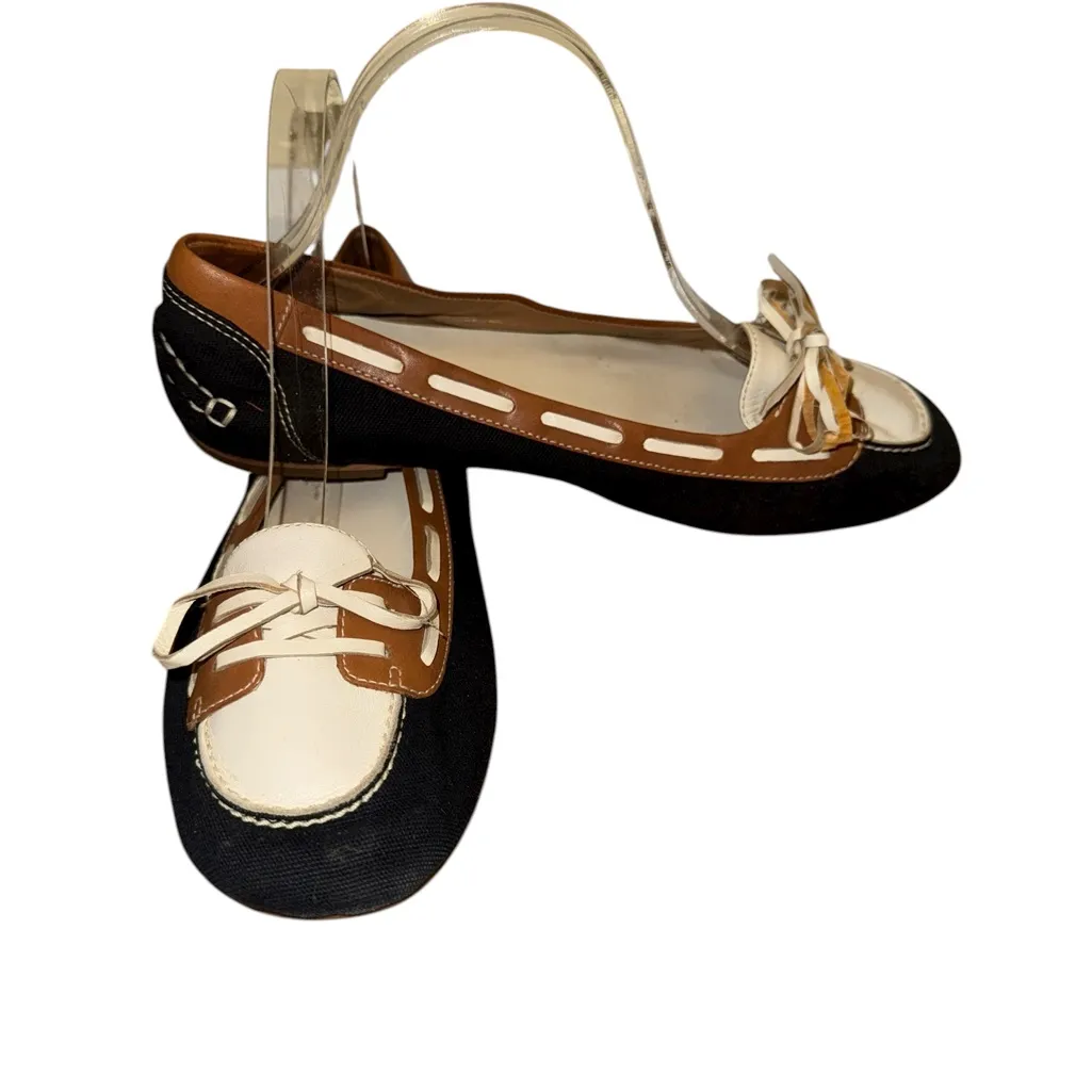 Cole Haan Women's Loafers in Navy Brown, and White. Leather/fabric. Size 8. - Image 5
