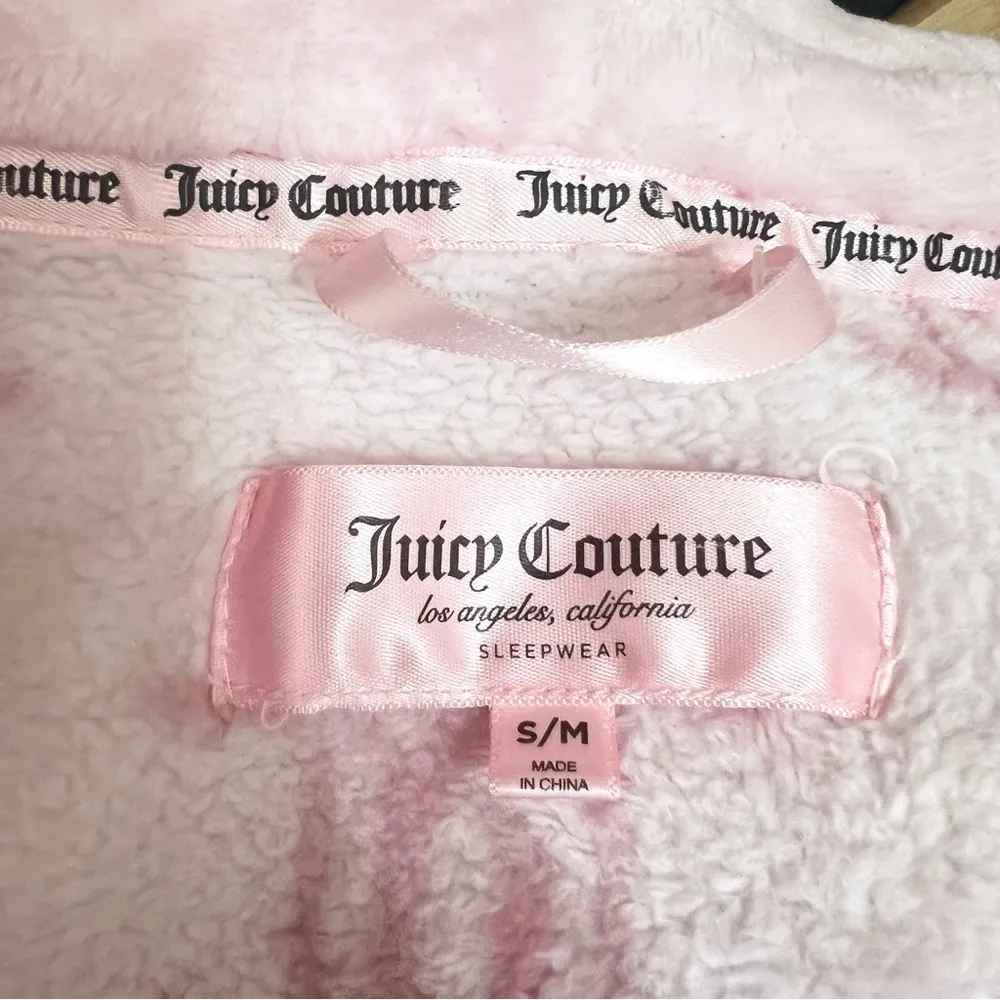 Juicy Couture  Blush Pink Logo Pattern Plush Robe Size Small/ Medium - Image 10