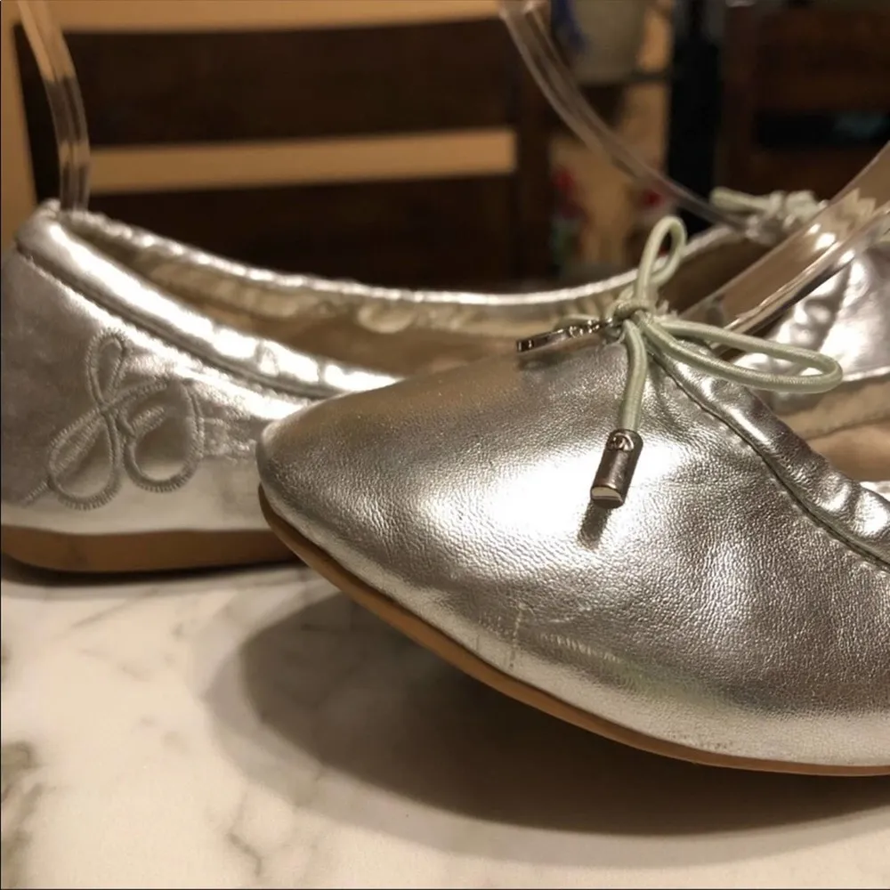 Sam Edelman Felicia Silver Ballet Flats Size 4 - Image 4