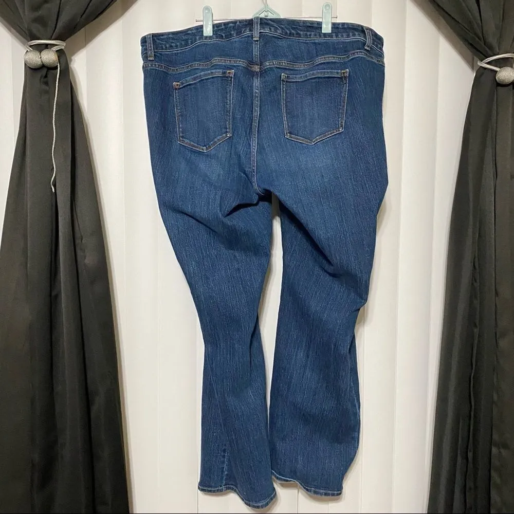 Old Navy Dark denim blue jeans - Image 4