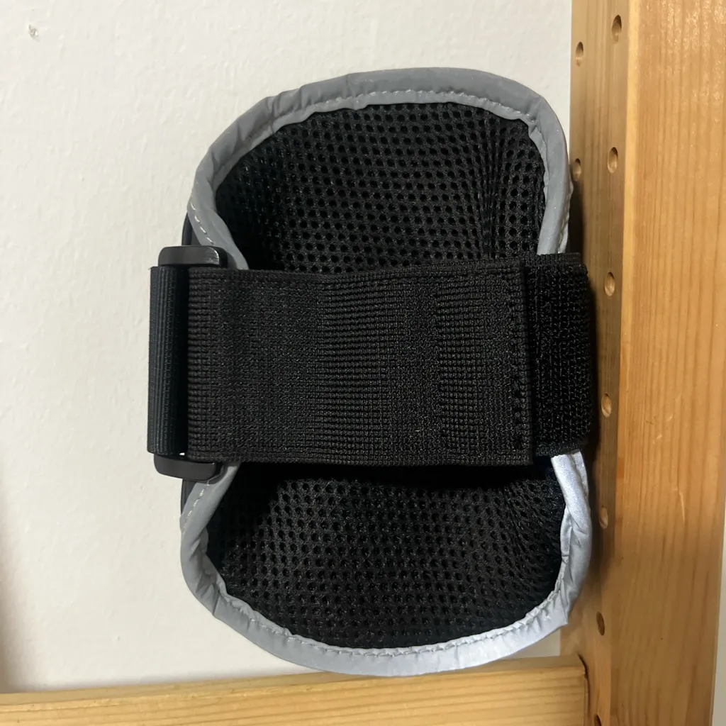 FP Movement “Back on Track” Armband - Image 4