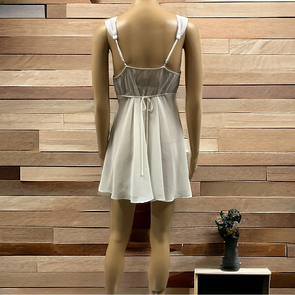 Anthropologie Flora Nikrooz Chemise Lingerie Ivory Embroidered Sequin Neckline M - Image 9