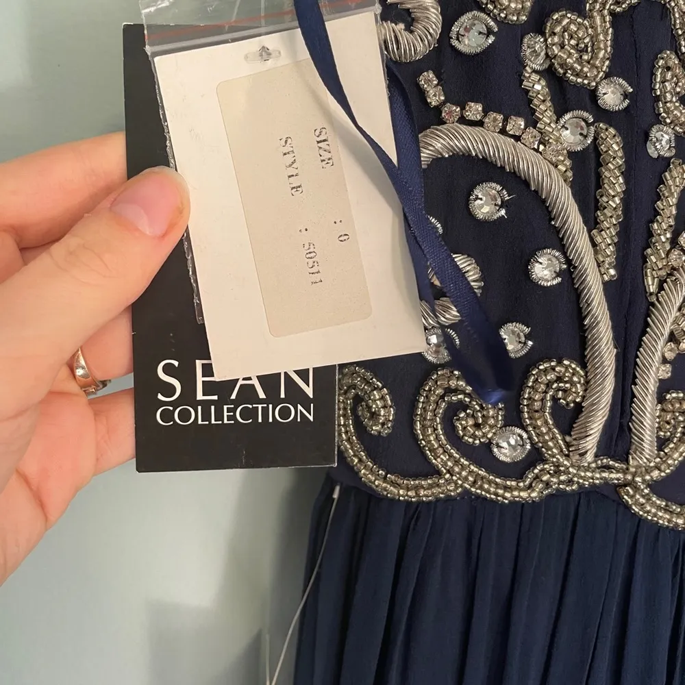 Sean collection navy beaded strapless formal prom homecoming dress! Size 0! - Image 7