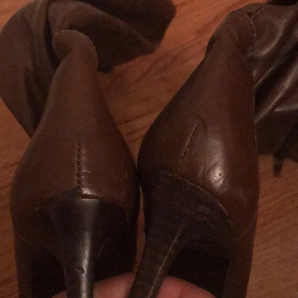 Knee length Aldo high heeled boots - Image 8