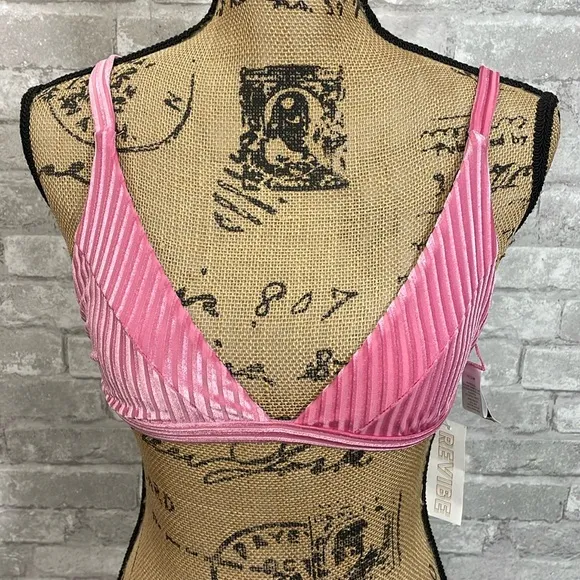 Dippin Daisy’s Rib Velvet Seaport Bikini Top - Image 2